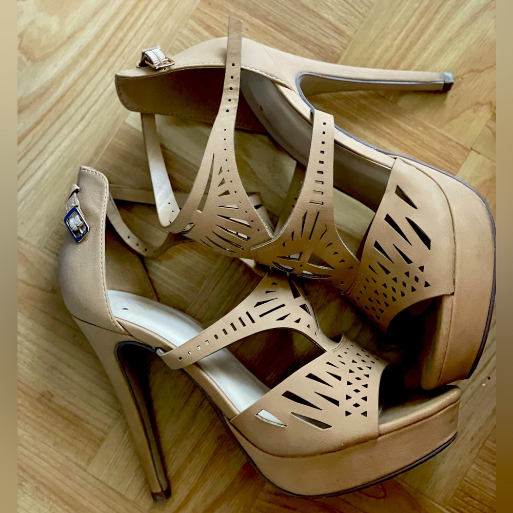 Women’s Heels